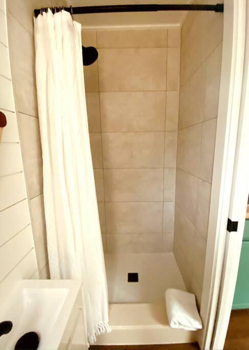 Entirely Private Tiny Home - 1 Mile To Uf Gainesville Exterior foto